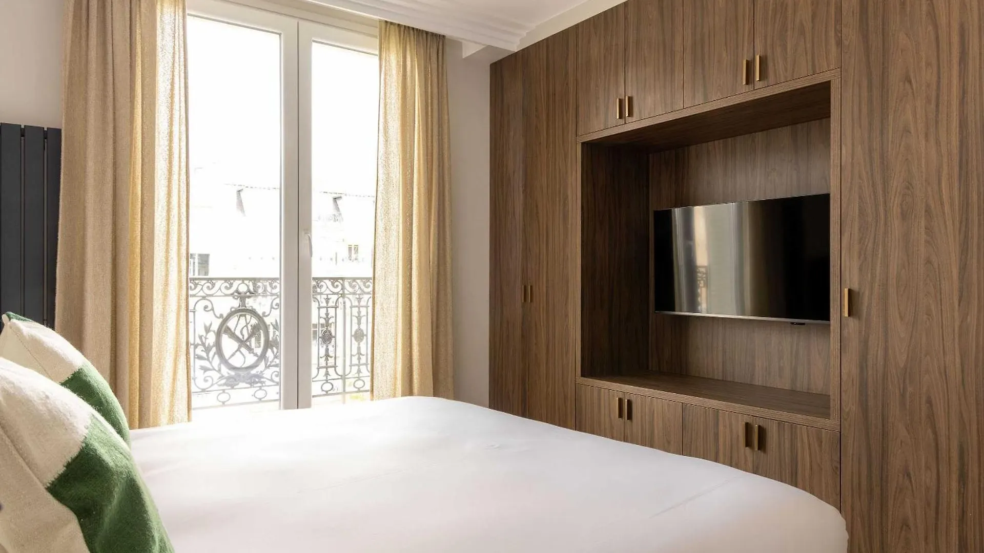 Apartment Luxury - Eiffel Tower View - 3bd-8p - Grenelle